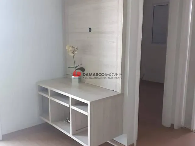 Apartamento 2 quartos e 2 banheiros, à venda, no bairro Utinga em Santo André