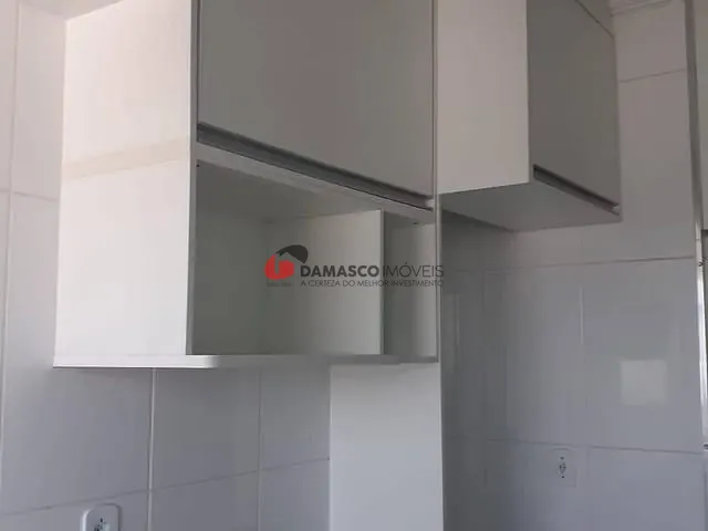 Apartamento 2 quartos e 2 banheiros, à venda, no bairro Utinga em Santo André