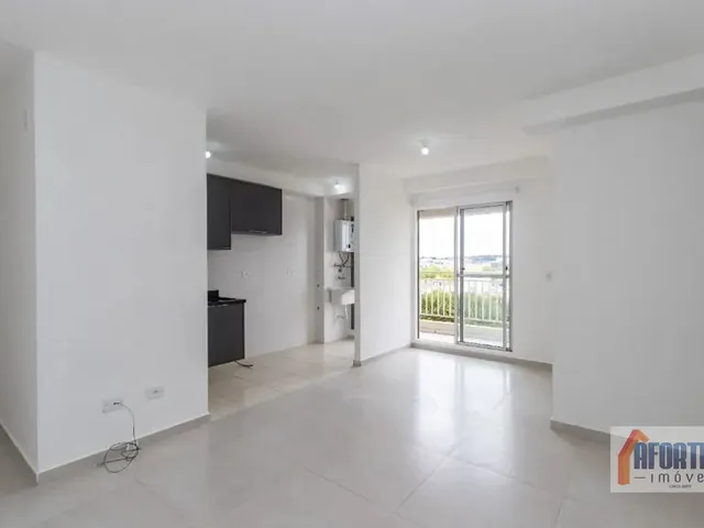 Apartamento 3 quartos e 1 banheiro, para alugar, no bairro Jardim Cláudia em Pinhais