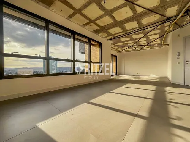 Apartamento com 219m² 3 quartos e 5 banheiros, à venda, no bairro Jardim Mauá em Novo Hamburgo
