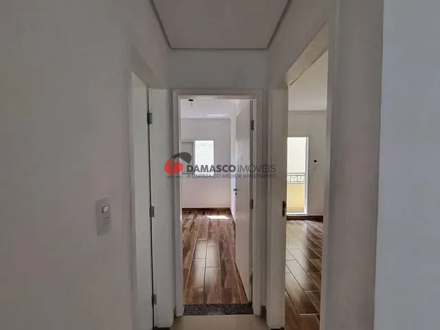 Apartamento 2 quartos e 2 banheiros, à venda, no bairro Campestre em Santo André