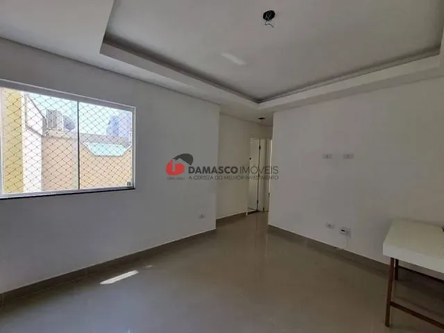 Apartamento 2 quartos e 2 banheiros, à venda, no bairro Campestre em Santo André