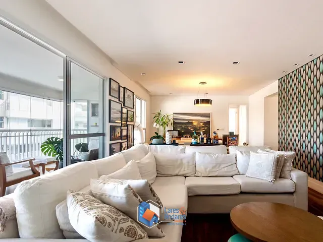Apartamento com 162m² 3 quartos e 5 banheiros, à venda, no bairro Barra Funda em São Paulo