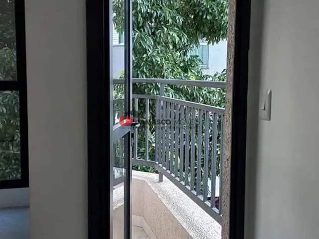 Apartamento 1 quarto e 1 banheiro, à venda, no bairro Vila Valparaíso em Santo André