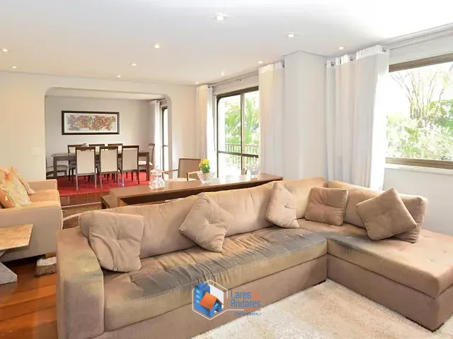 Apartamento com 196m² 4 quartos e 4 banheiros, à venda, no bairro Itaim Bibi em São Paulo