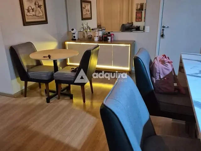 Apartamento 1 quarto e 1 banheiro, à venda, no bairro Colônia Dona Luíza em Ponta Grossa