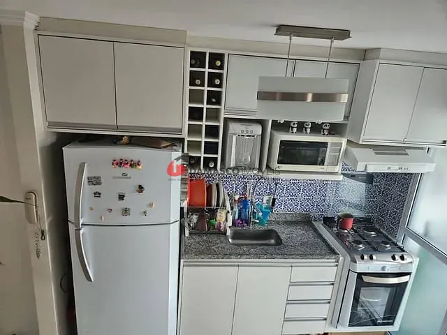 Apartamento 2 quartos e 1 banheiro, à venda, no bairro Vila Amália (Zona Norte) em São Paulo