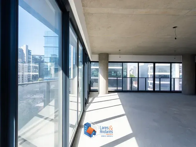 Apartamento com 156m² 2 quartos e 4 banheiros, à venda, no bairro Vila Olímpia em São Paulo