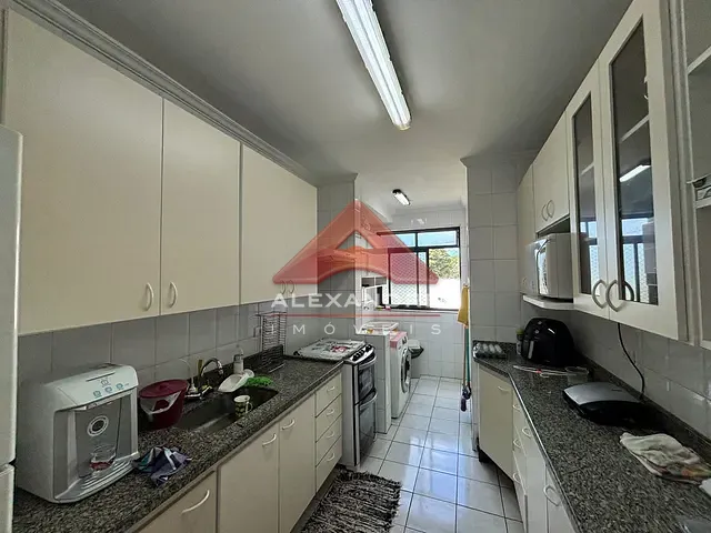 Apartamento com 120m² 3 quartos e 1 banheiro, à venda, no bairro Bosque dos Eucaliptos em São José dos Campos