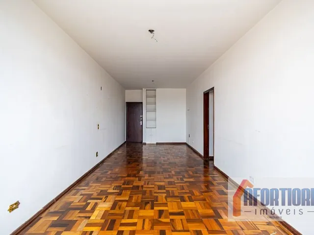 Apartamento 3 quartos e 3 banheiros, à venda, no bairro Rebouças em Curitiba