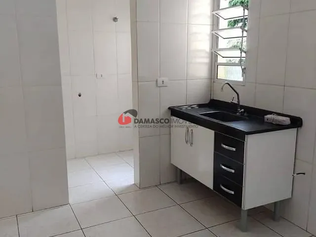 Apartamento 2 quartos e 1 banheiro, à venda, no bairro Parque Novo Oratório em Santo André