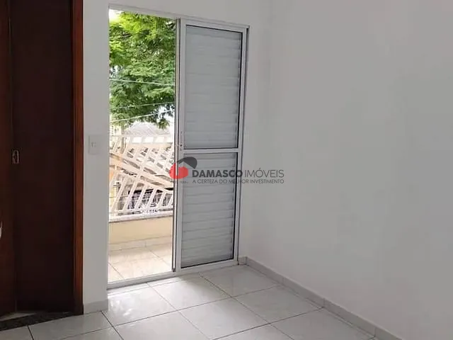 Apartamento 2 quartos e 1 banheiro, à venda, no bairro Parque Novo Oratório em Santo André