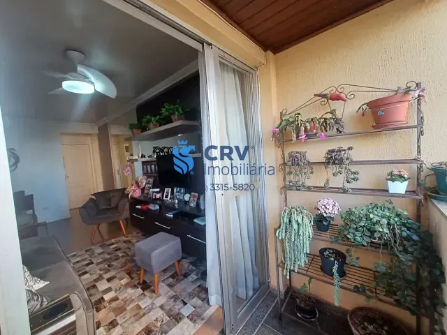 Apartamento com 81m² 3 quartos e 3 banheiros, à venda ou para alugar, no bairro Centro em Londrina