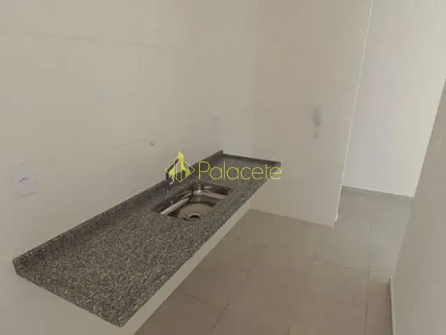 Apartamento 1 quarto e 1 banheiro, à venda, no bairro Vista Alegre em Taubaté