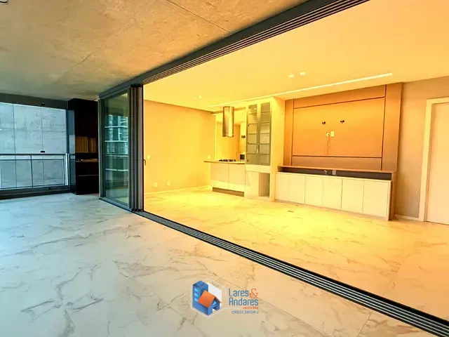 Apartamento com 167m² 3 quartos e 4 banheiros, à venda, no bairro Jardim das Acácias em São Paulo