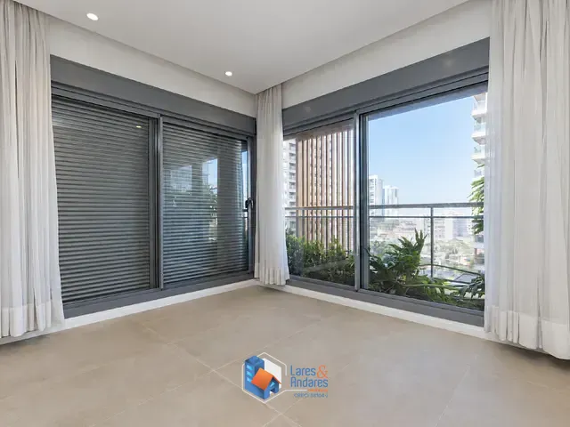 Apartamento com 167m² 3 quartos e 4 banheiros, à venda, no bairro Jardim das Acácias em São Paulo