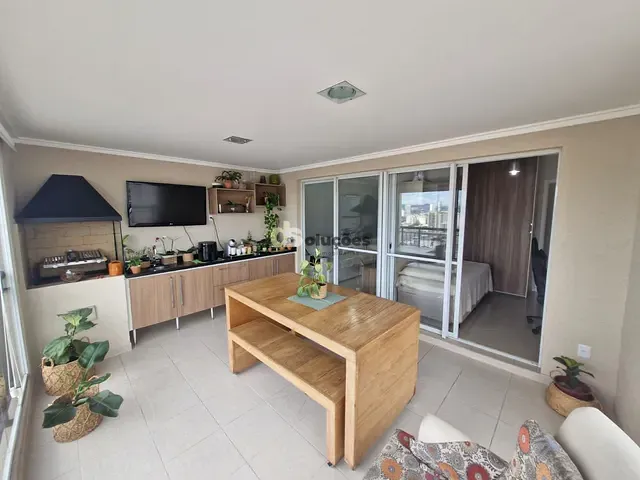 Apartamento 3 quartos e 2 banheiros, à venda, no bairro Vila Romana em São Paulo