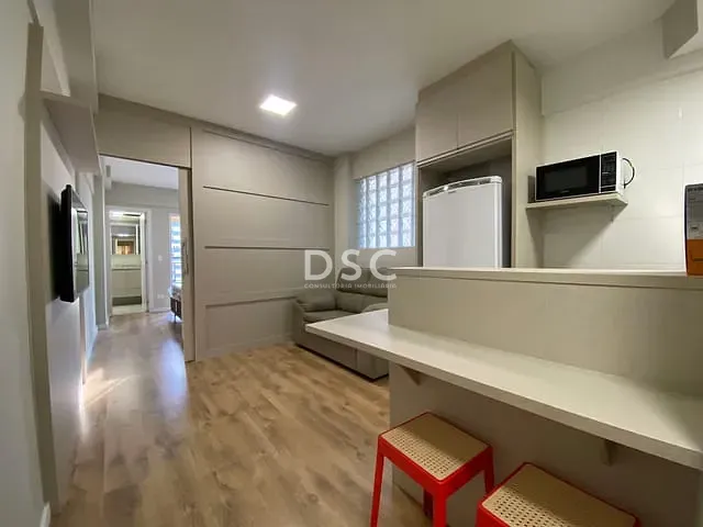 Apartamento com 53m² 1 quarto e 1 banheiro, à venda, no bairro Centro em Curitiba