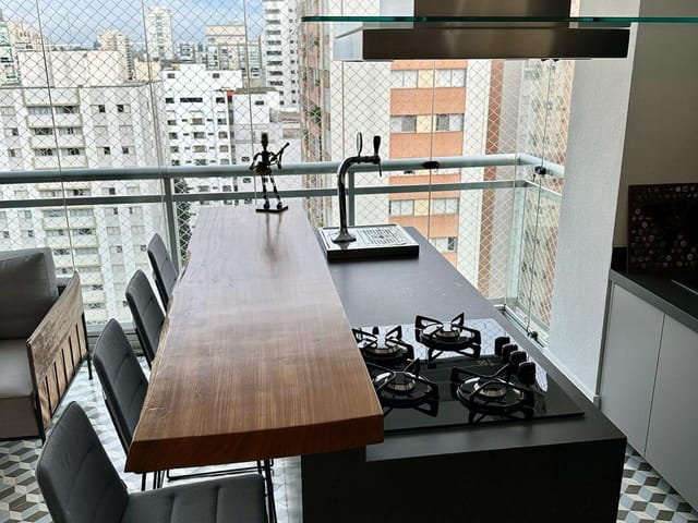 Apartamento com 220m² 4 quartos e 5 banheiros, à venda, no bairro Campo Belo em São Paulo