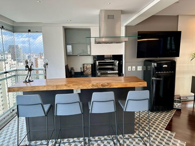 Apartamento com 220m² 4 quartos e 5 banheiros, à venda, no bairro Campo Belo em São Paulo