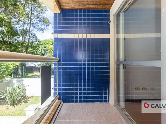 Apartamento 2 quartos e 1 banheiro, para alugar, no bairro Juvevê em Curitiba