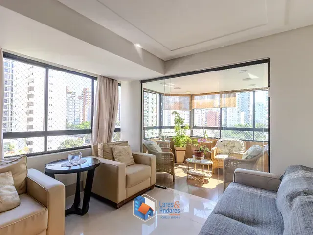 Apartamento com 202m² 3 quartos e 5 banheiros, à venda, no bairro Moema em São Paulo