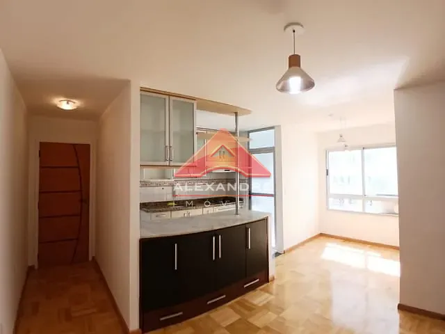 Apartamento com 64m² 3 quartos e 1 banheiro, à venda, no bairro Monte Castelo em São José dos Campos
