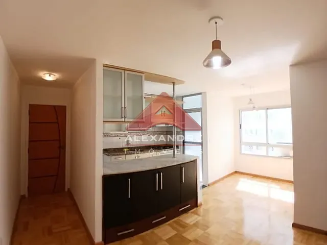 Apartamento com 64m² 3 quartos e 1 banheiro, à venda, no bairro Monte Castelo em São José dos Campos