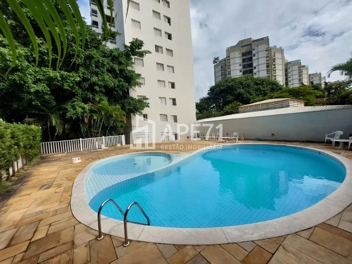 Apartamento à venda com 2 quartos, 80m² - Foto 35