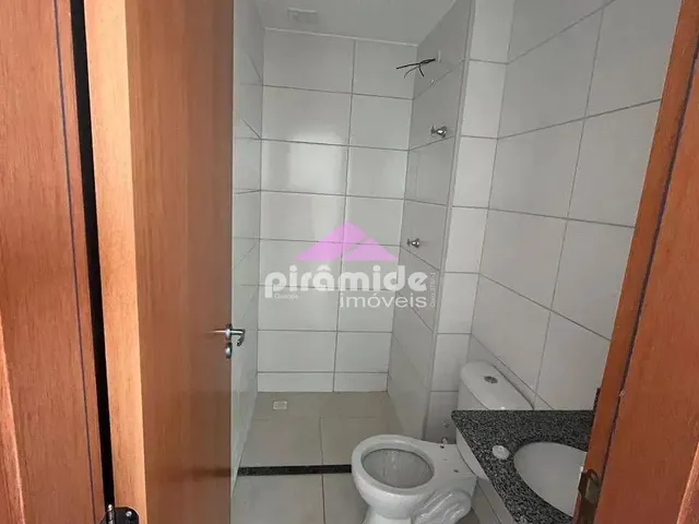 Apartamento com 10m² 2 quartos e 1 banheiro, para alugar, no bairro Parque Residencial Flamboyant em São José Dos Campos