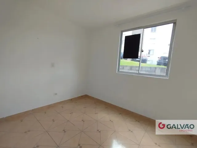 Apartamento 2 quartos e 1 banheiro, para alugar, no bairro Cachoeira em Curitiba