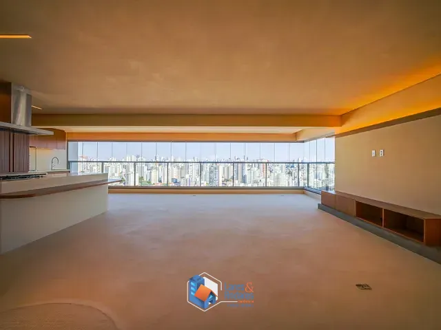 Apartamento com 184m² 3 quartos e 5 banheiros, à venda, no bairro Vila Romana em São Paulo