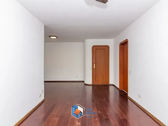 Apartamento com 99m² 3 quartos e 2 banheiros, à venda, no bairro Moema em São Paulo
