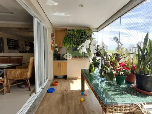 Apartamento 3 quartos e 5 banheiros, à venda, no bairro Vila Romana em São Paulo