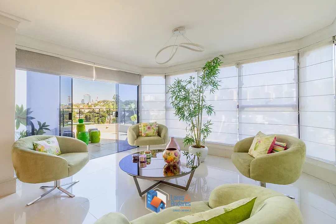 Apartamento, 4 quartos, 351 m² - Foto 1