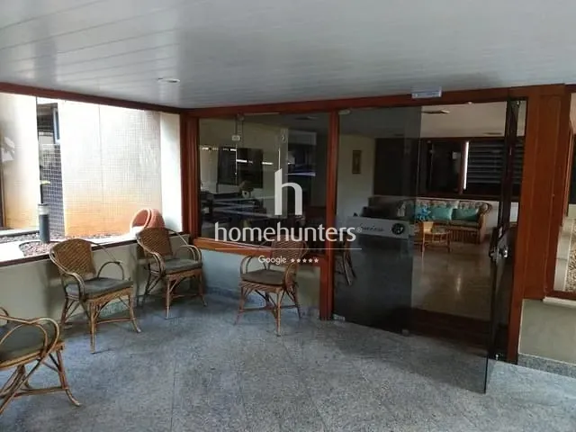 Apartamento com 55m² 1 quarto e 2 banheiros, para alugar, no bairro Centro em Campinas