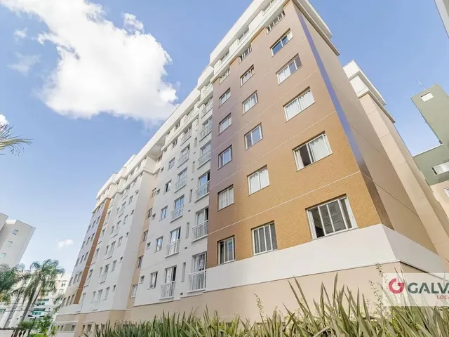Apartamento 2 quartos e 2 banheiros, para alugar, no bairro Portão em Curitiba