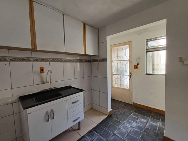 Foto do Apartamento - Apartamento Residencial para venda, Cohab II, Carapicuíba, SP - 2 Quartos, 1 Banheiro,  1 Vaga Fechada, 44m² | Collina Imóveis