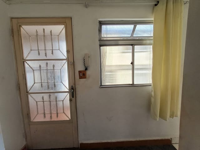 Foto do Apartamento - Apartamento Residencial para venda, Cohab II, Carapicuíba, SP - 2 Quartos, 1 Banheiro,  1 Vaga Fechada, 44m² | Collina Imóveis