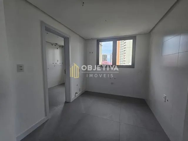Apartamento com 273m² 3 quartos e 5 banheiros, à venda, no bairro Jardim Mauá em Novo Hamburgo