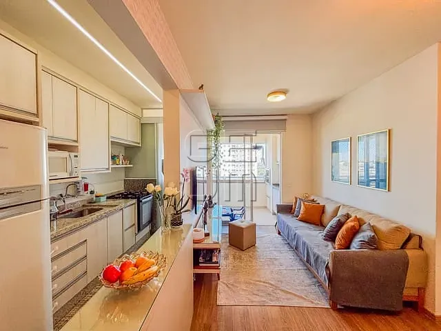 Apartamento 3 quartos e 2 banheiros, à venda, no bairro Aurora em Londrina