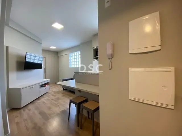 Apartamento com 54m² 1 quarto e 1 banheiro, à venda, no bairro Centro em Curitiba