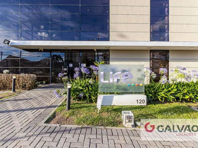 Apartamento 3 quartos e 2 banheiros, para alugar, no bairro Capão Raso em Curitiba