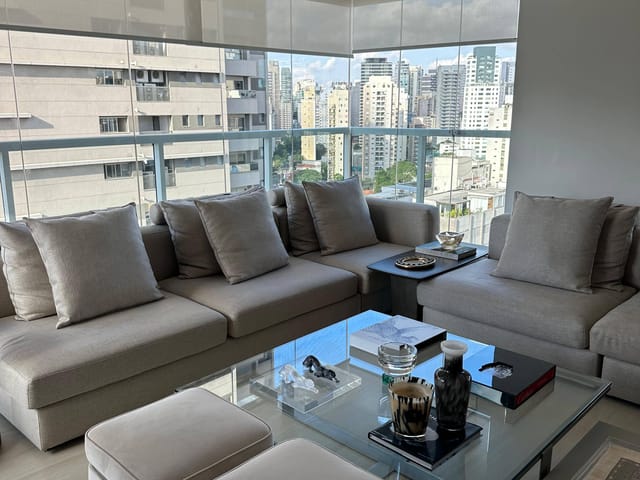 Apartamento com 152m² 3 quartos e 4 banheiros, à venda, no bairro Vila Olímpia em São Paulo