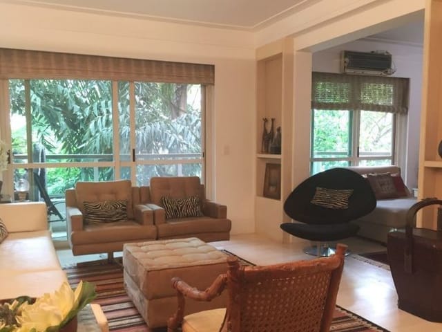 Apartamento com 156m² 3 quartos e 4 banheiros, à venda, no bairro Vila Morumbi em São Paulo