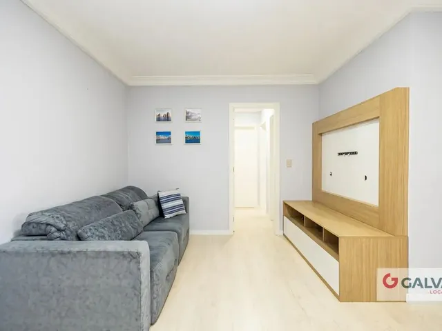 Apartamento 3 quartos e 2 banheiros, para alugar, no bairro Portão em Curitiba