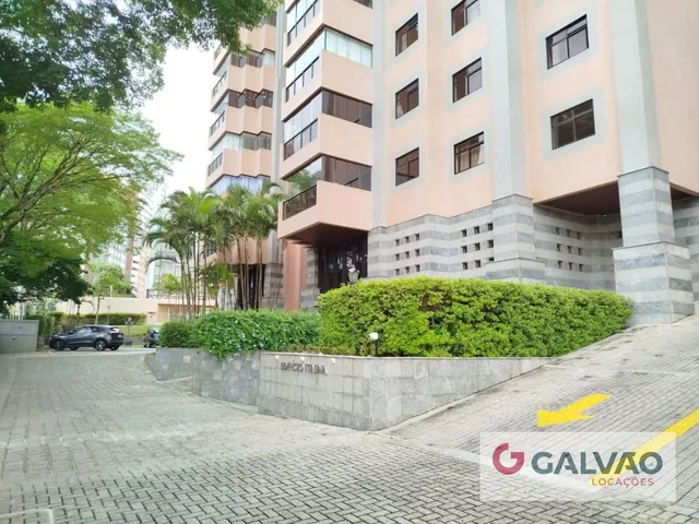 Apartamento 5 quartos e 7 banheiros, para alugar, no bairro Ahú em Curitiba