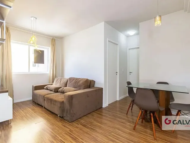 Apartamento 2 quartos e 1 banheiro, para alugar, no bairro Capão Raso em Curitiba