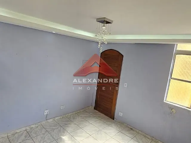 Apartamento com 78m² 2 quartos e 1 banheiro, para alugar, no bairro Vila Industrial em São José dos Campos