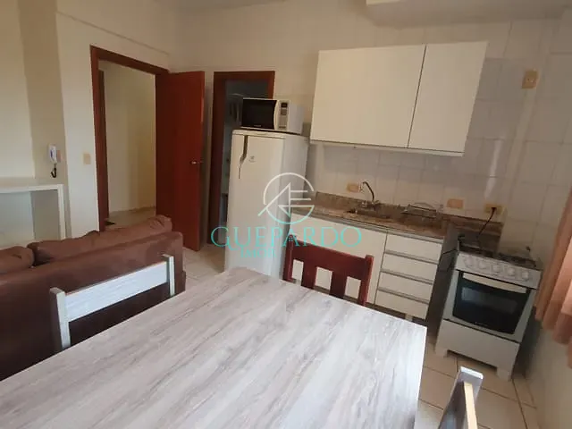 Apartamento com 65m² 1 quarto e 1 banheiro, para alugar, no bairro Centro em Londrina